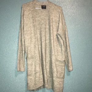 Abercrombie and Fitch cardigan